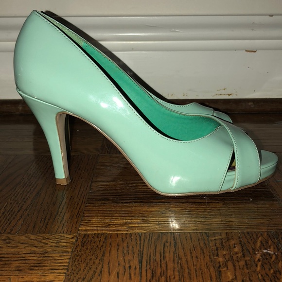 Madden Girl: Gertiee Strappy Heel Sandal - Picture 4 of 8